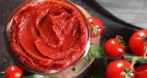 قیمت رب گوجه فرنگی شیشه ای بررسی ظاهر، کیفیت و شرایط نگهداری محصول