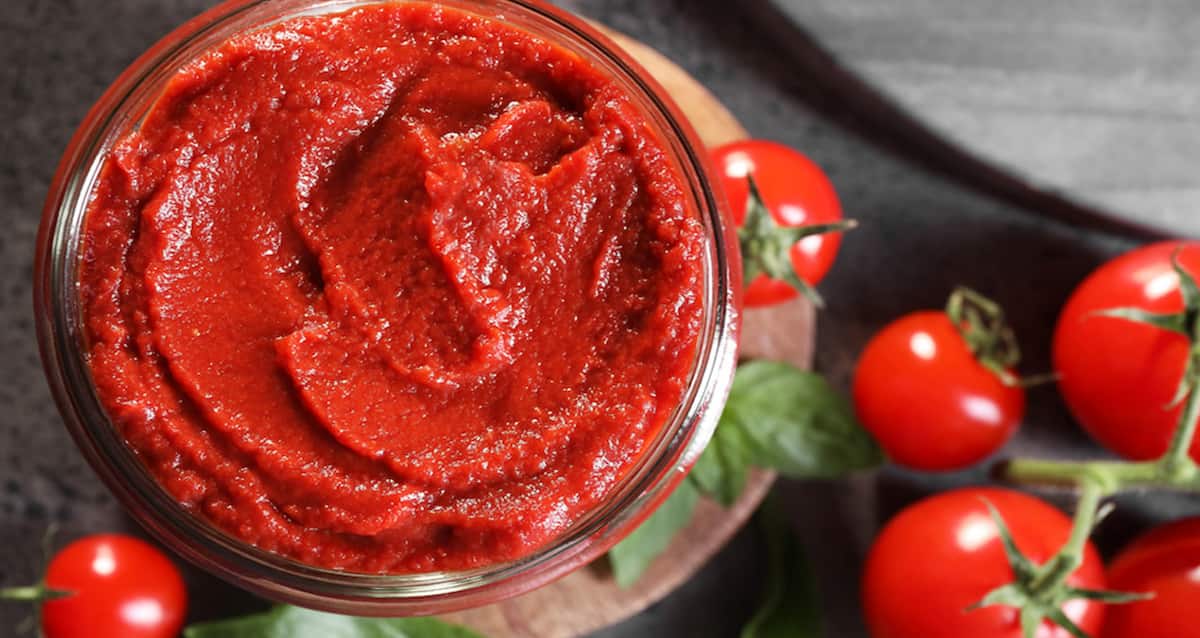 رب گوجه فرنگی شیشه ای