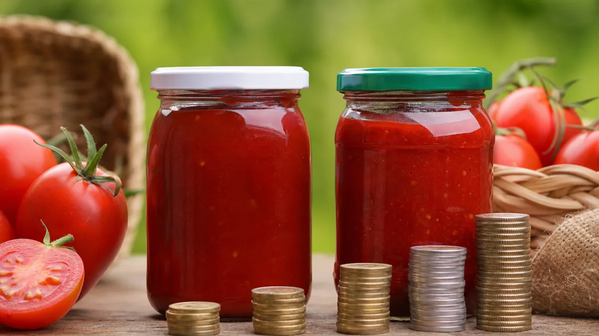 رب گوجه فرنگی طبیعی ارگانیک با بسته‌بندی شیشه‌ای استاندارد